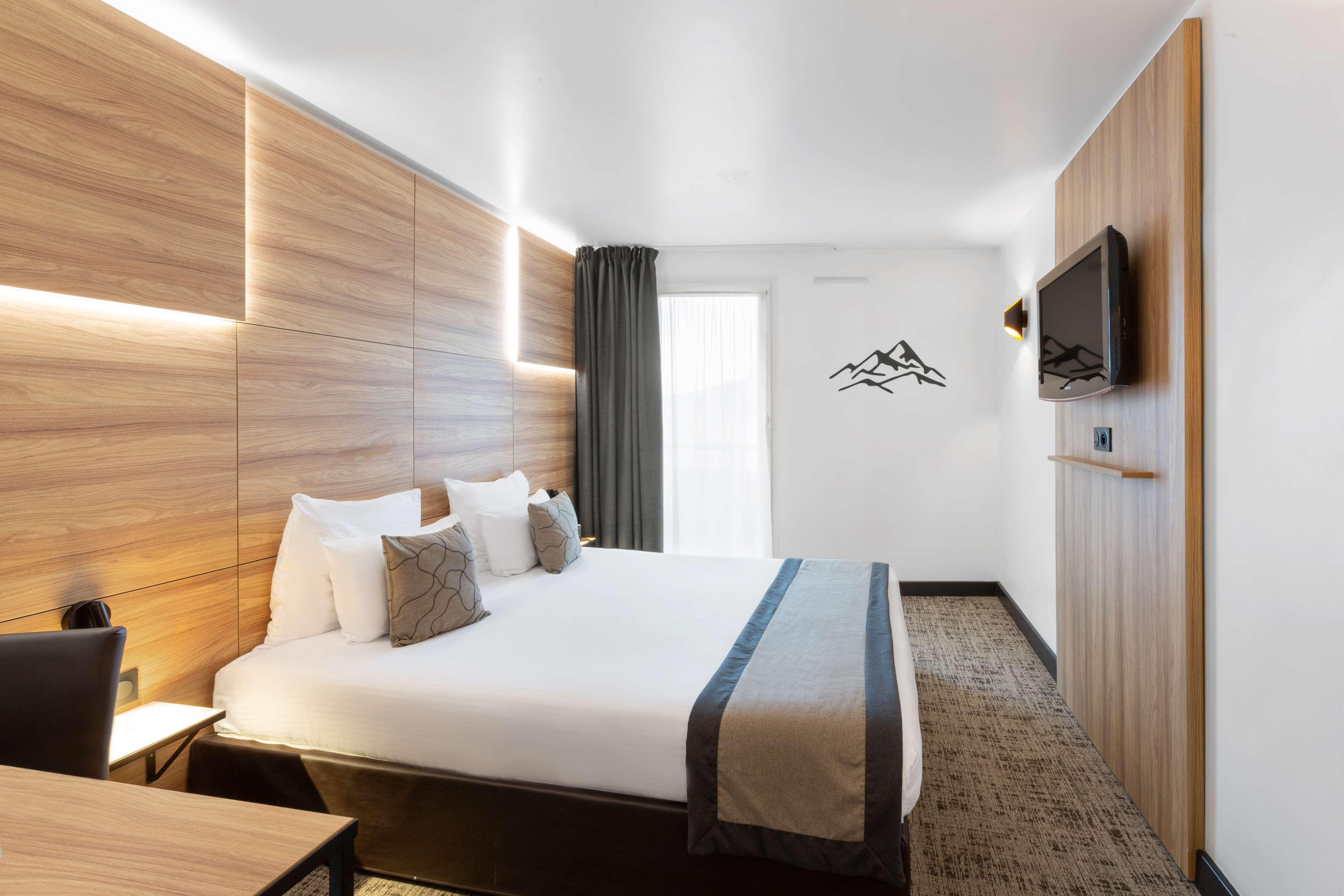 Moxy Annecy Hotel Luaran gambar