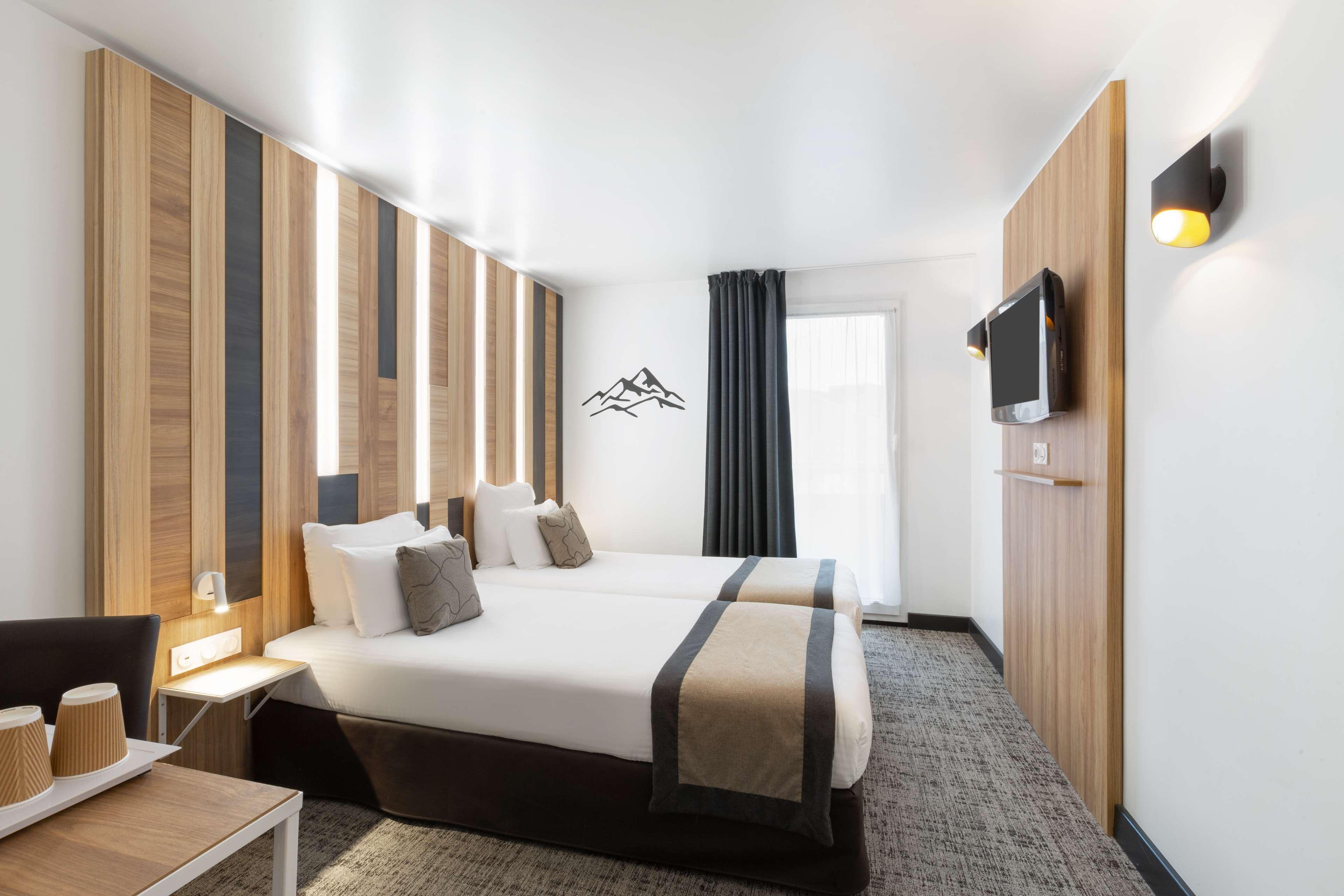 Moxy Annecy Hotel Luaran gambar